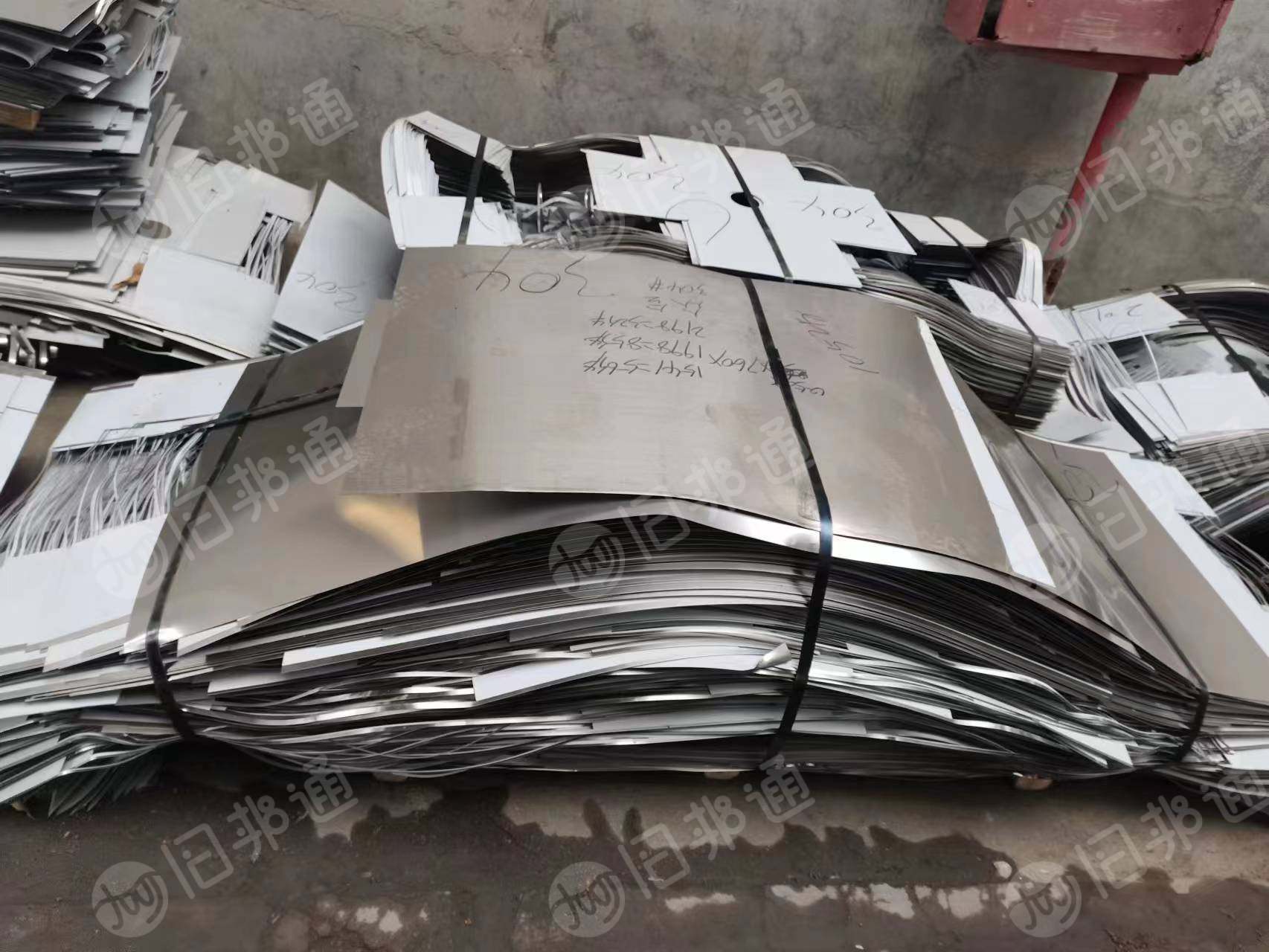 出售304不锈钢边料,每个月30多吨