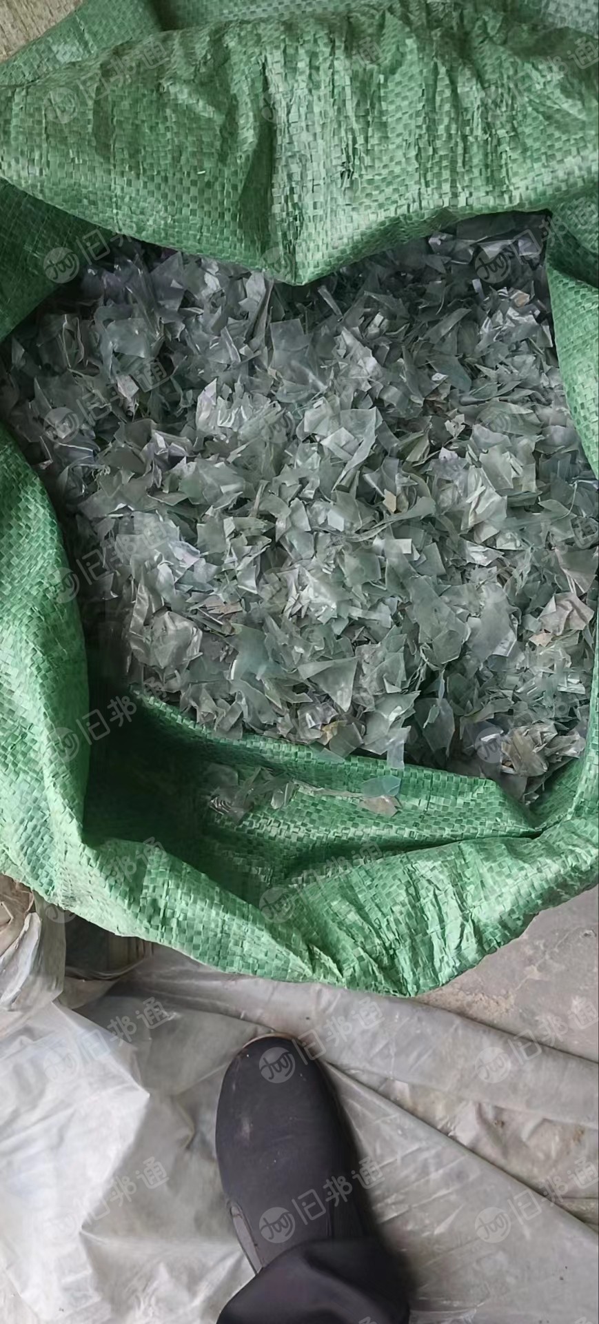 出售PVC大棚膜破碎料,现货一挂车
