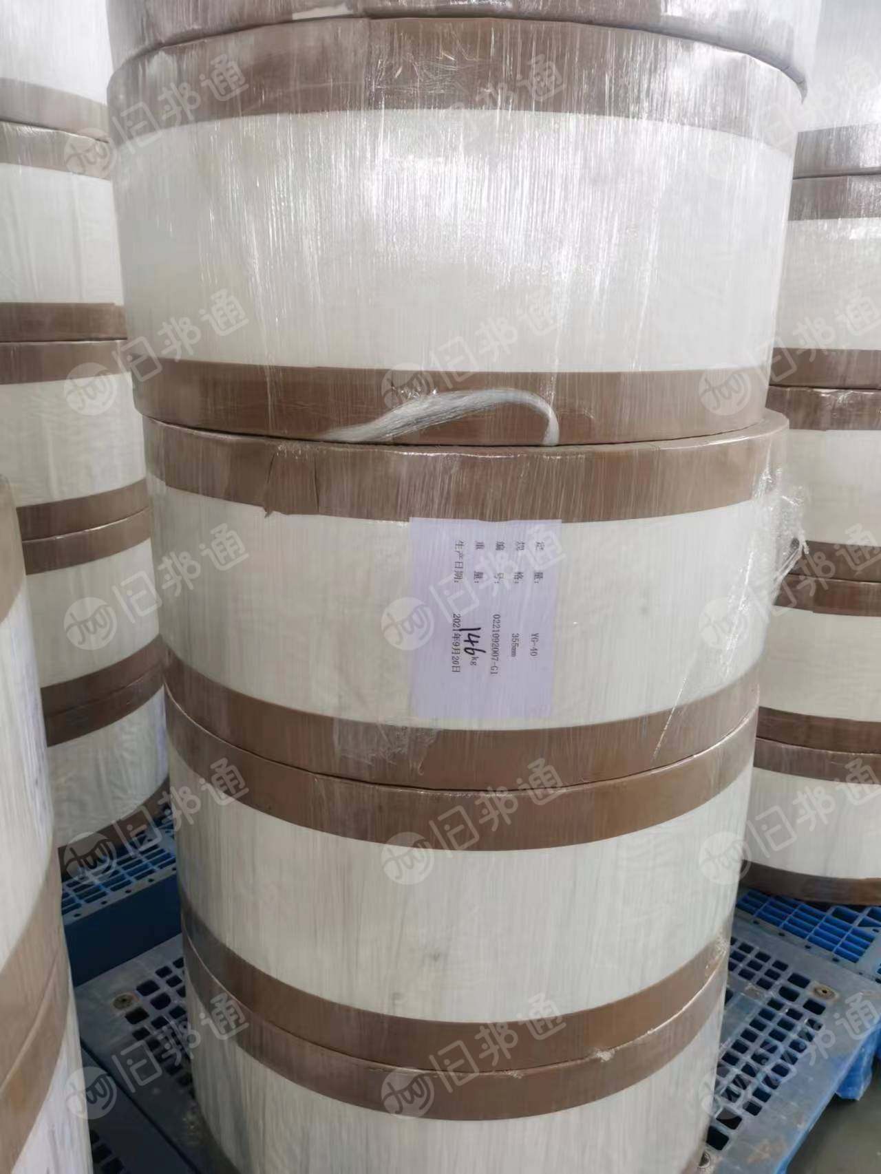 长期收购印刷厂的错版纸,白卡纸,灰底白板纸,烟卡纸,克重200克-350克。