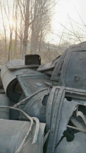 出售橡胶边角料，黑橡胶料，统货十几吨