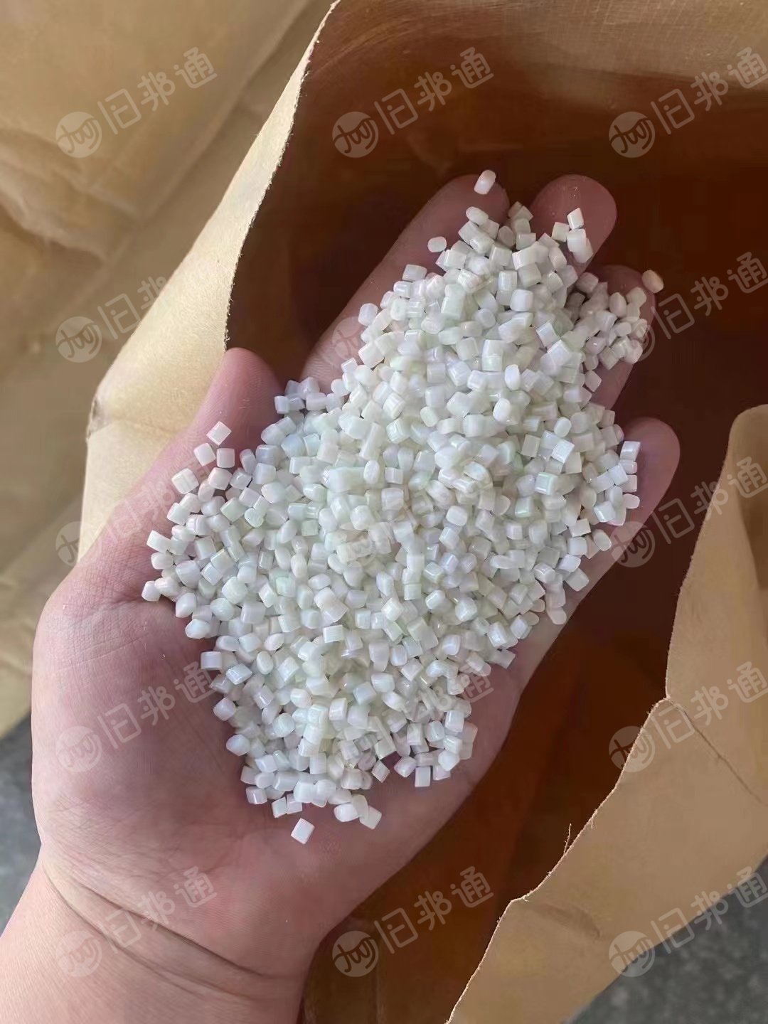 出售本色PC/ABS合金颗粒,全新料改性,可配色