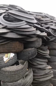 常年出售切割好的小钢丝胎，现货80多吨