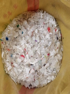 常年出售大小白混合破碎料