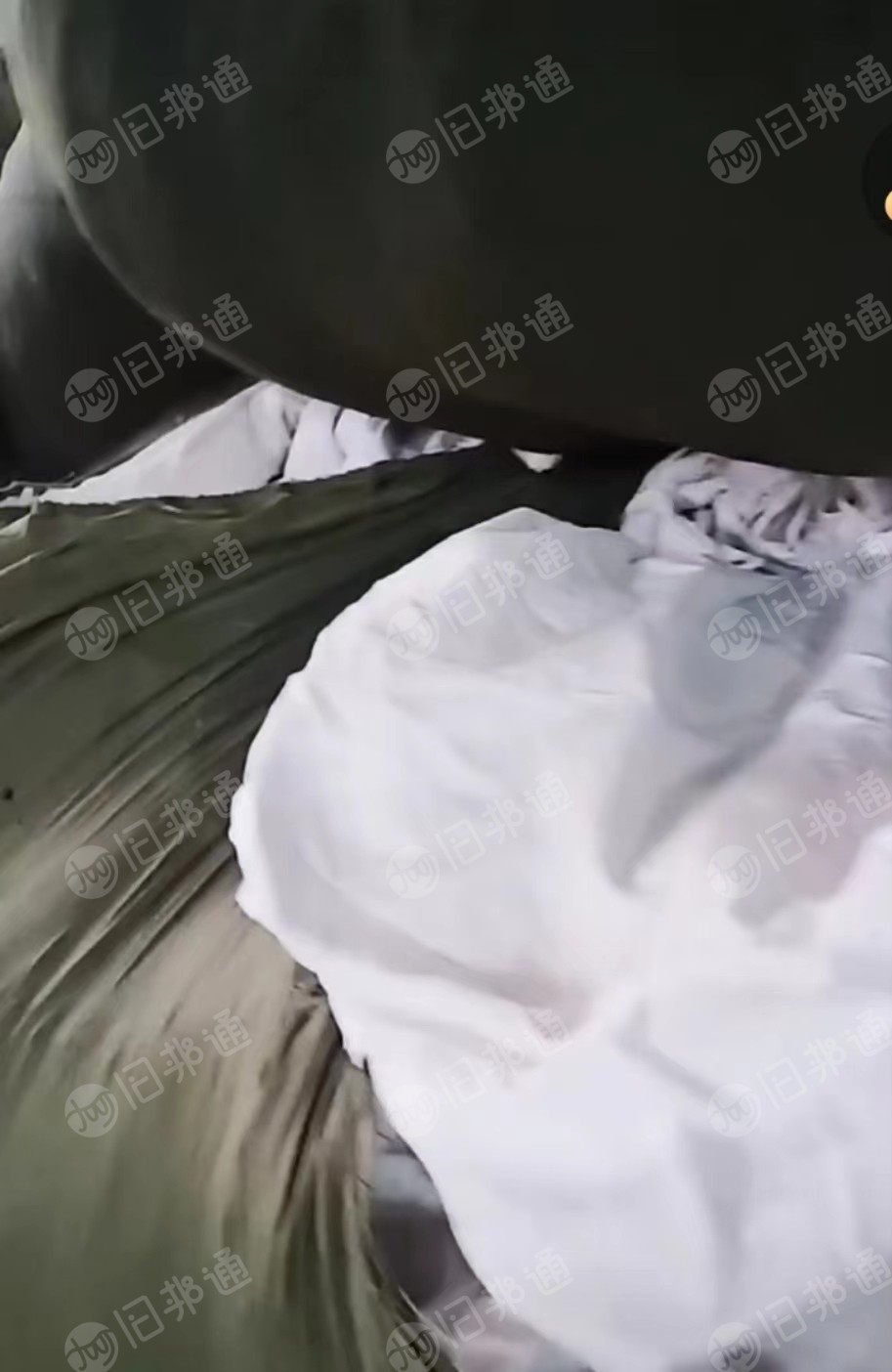 出售白色涤棉开花料