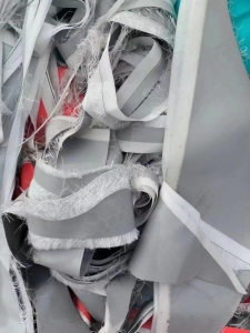 大量供应各种服装厂边角料