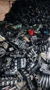 收购汽车进气管尼龙废料，月需量大