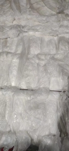 长期收购各种PE膜全新边角料，PE膜料头，低压背心袋下脚料，造粒用