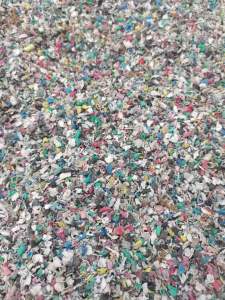 出售杂色线皮粉碎料，PVC铜米料，现货十几吨