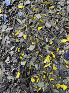 长期大量回收PC/ABS夹具破碎料，要求干净无杂质