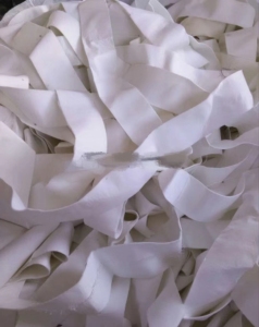 供应纯白碎布！