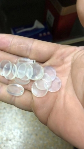 大量收购手机镜头，带胶亚克力废料