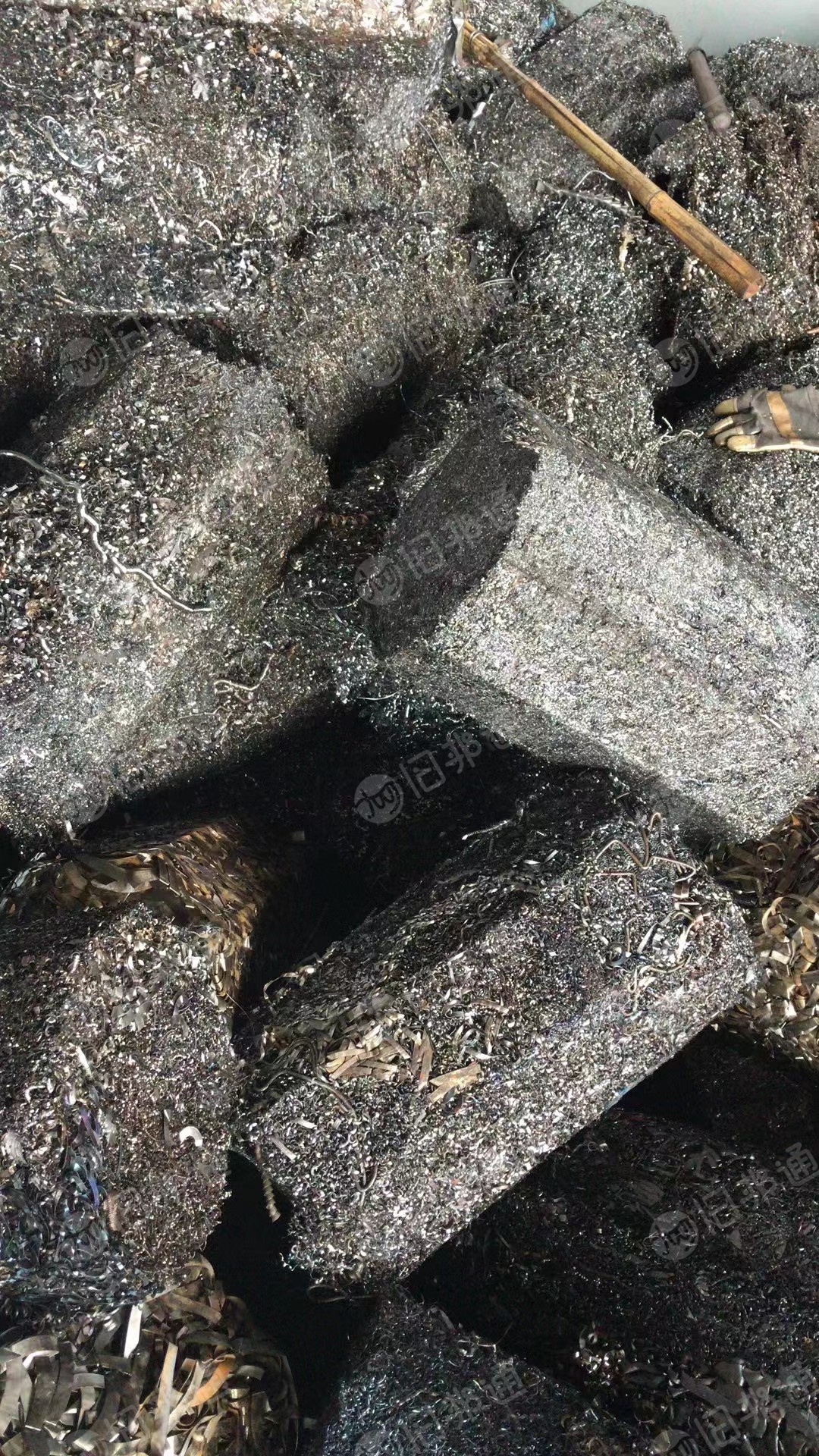 长期供应纯长丝八角铁刨花小压块