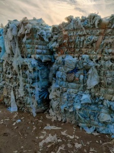 常年出售废旧大棚膜，精品大棚膜、顶棚膜