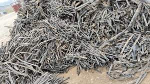 长期出售PE滴灌带毛料，贴片和迷宫都有，月供50吨