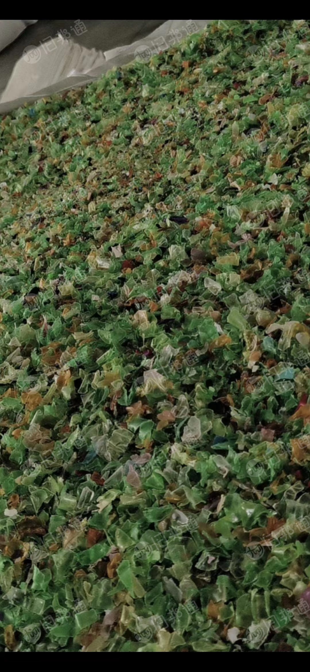 长期出售杂色聚酯片