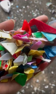 常年出售花乙破碎料