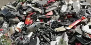 常年大量出售汽车大灯废料，废旧汽车大灯