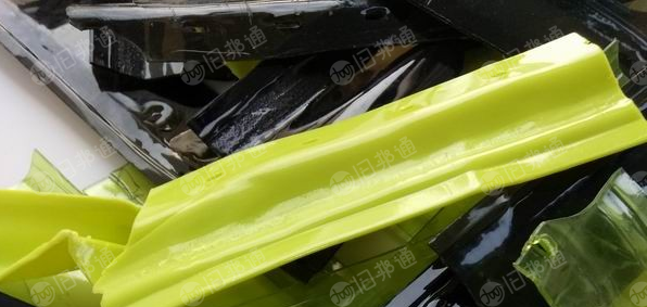 长期出售杂色、白色、透明的PET边角料