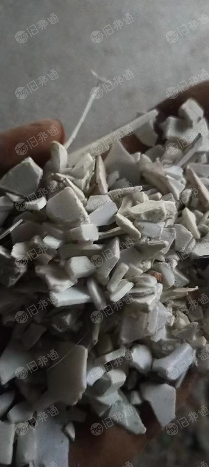 出售PP白杂沉底料,沉底丙破碎料