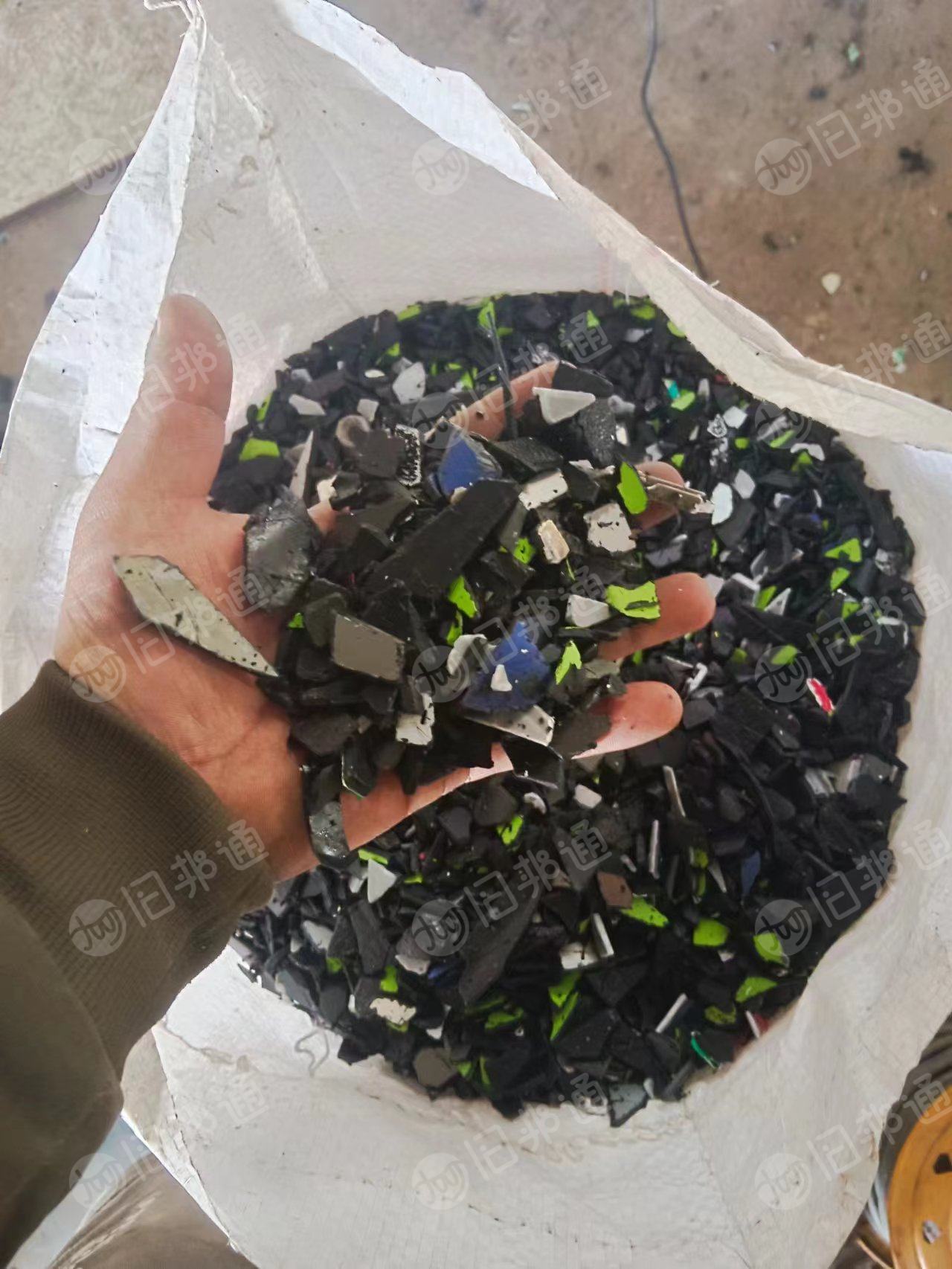 出售各种材质粉碎料毛料，统货一起出