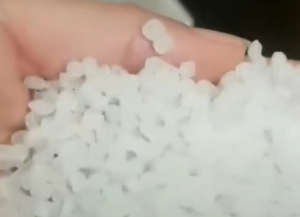 常年出售微胶透明丙颗粒