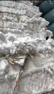 长期出售大白下脚料，纺纱棉、开花棉，大白棉