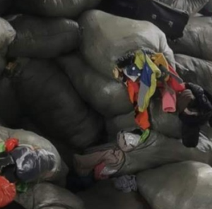 长期出售分拣好的优质冬装