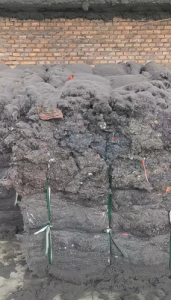 常年大量出售旧衣服黑料再生棉，黑心棉，旧衣服开花棉