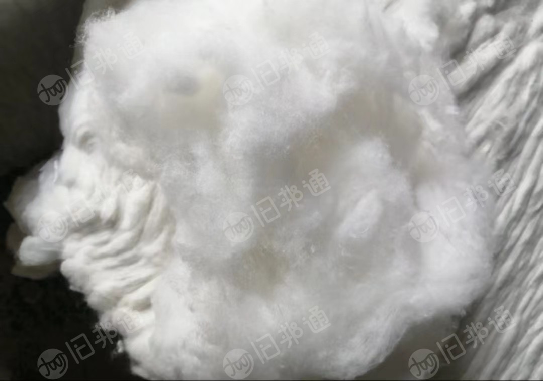 长期供应纺纱厂原料黏胶棉,涤棉棉絮,做被子专业料!