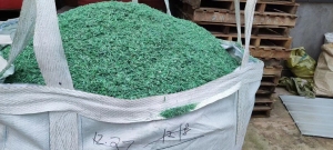 大量回收黑色、绿色PET打包带破碎料，绿片