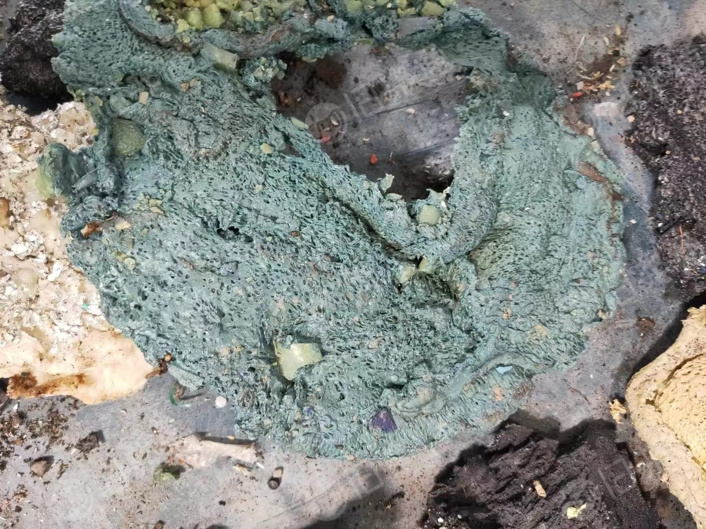 全网大量收购HDPE换网机头料,过滤网胶头
