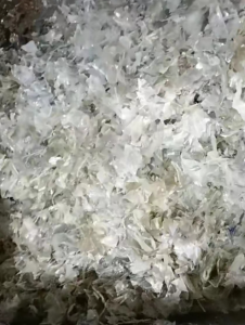 常年出售PVC铝合金包装膜破碎料