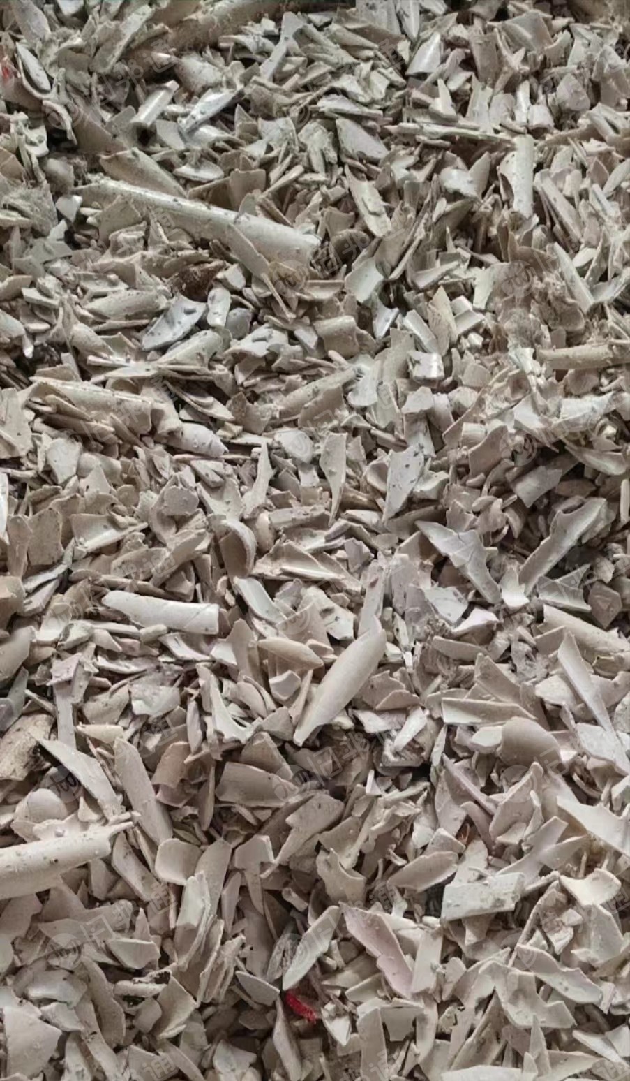长期出售PVC大小管破碎料,小管占比80以上