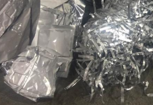 长期供应铝塑膜废料，月供一两百吨