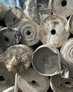 出售白色涤纶短纤布、长纤布、过滤棉布、克重20克-100克 幅宽一米左右