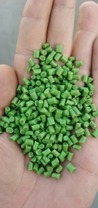 出售HDPE瓶盖颗粒，单色兰白绿颗粒