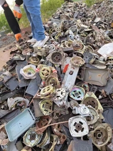 出售电视机喇叭废料，长期有现货