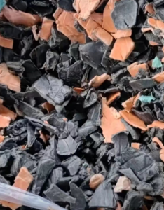 常年出售波纹管破碎料