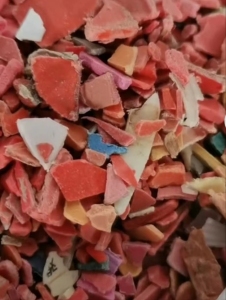 现货出售静电分选色选花丙盐漂，白色，黄色，蓝色，红丙破碎料