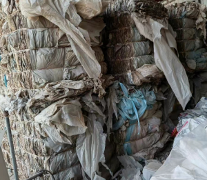 长期出售PE膜废料，社会膜，大棚膜