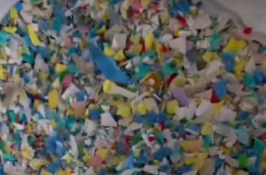 常年出售花乙破碎料