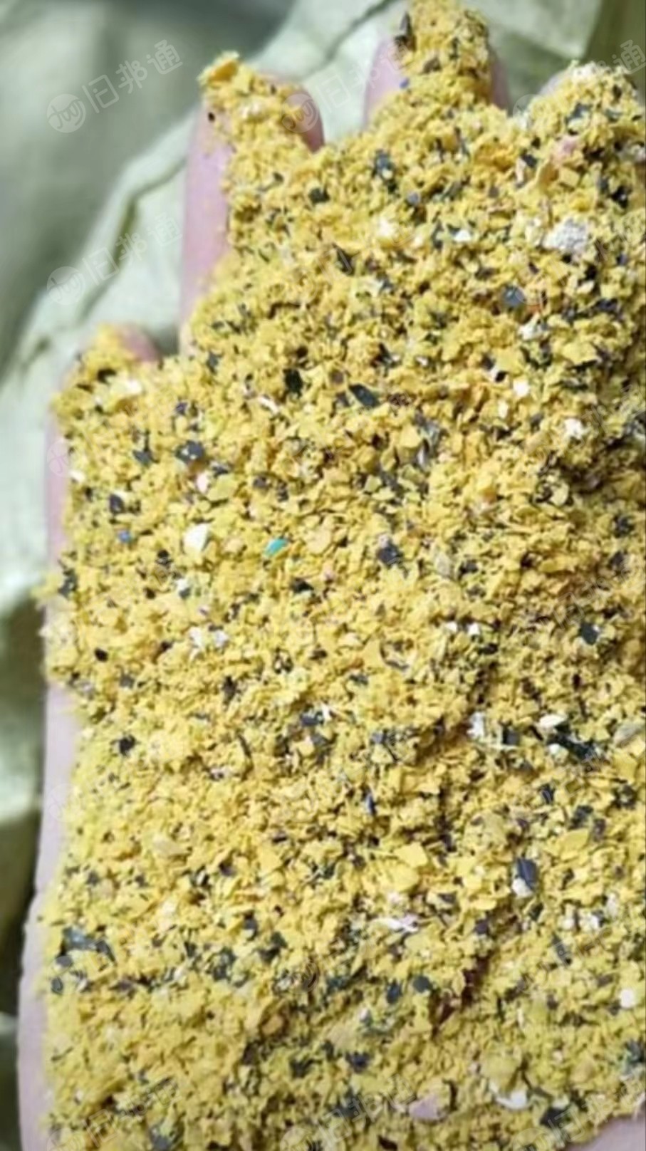 大量出售现货软PVC破碎料,做鞋材、颗粒、挤出、密封、地板革等
