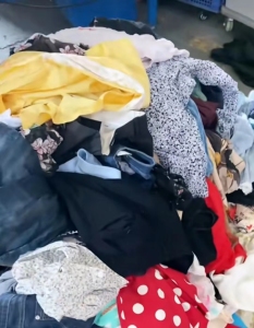 长期供应精品夏衣鞋子