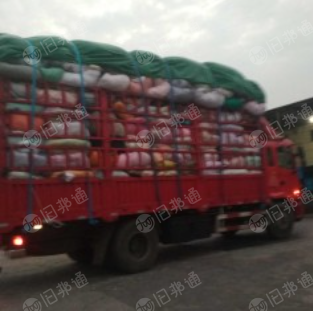 大量出售优质旧衣服箱子货小区货,从不动手,价格优惠!