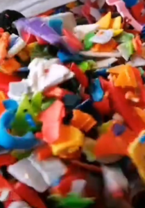 长期出售花色ABS破碎料，黑色ABS破碎料