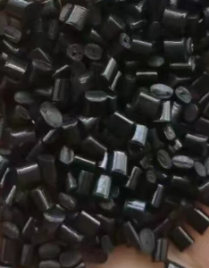 常年出售进口PP颗粒（黑色，灰白色）