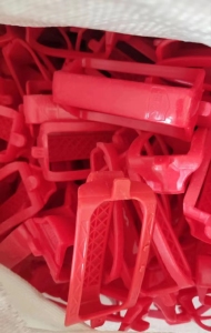 高价回收各种PET,PETG废料，水口料，胶头料，膜料