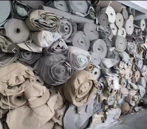 出售无纺布废料，针刺无纺布，黑色无纺布，卷材无纺布