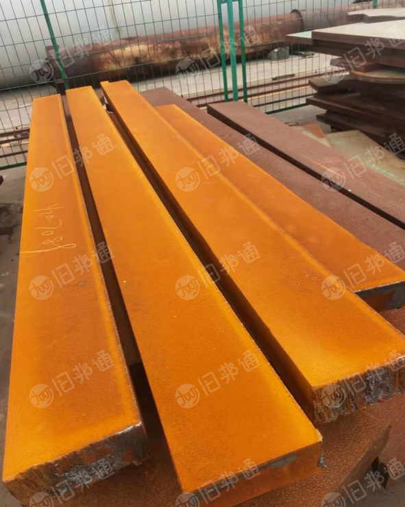 长期供货铁板,3个厚以上的地板子