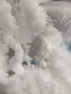 出售一等白色弹丝毛边，高弹丝，布边纱